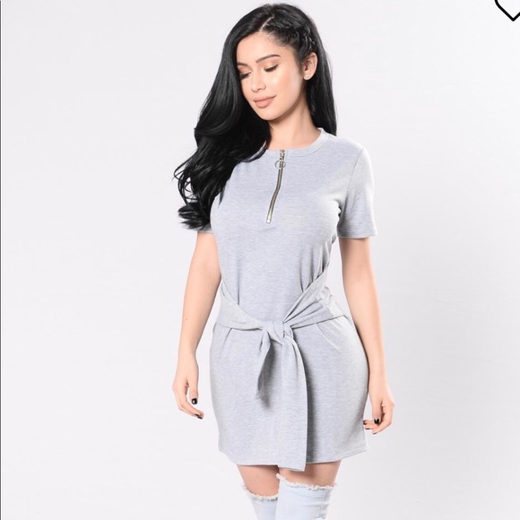 Fashion Nova Dresses & Skirts - 🎉Host Pick 10/7🎉 Fashion Nova Front Zip Dress 1X